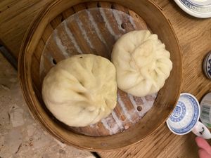 Bao bok Choi e tofu   at LAO 老 in Turin