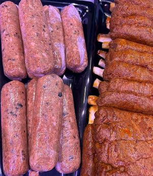 No "saltxitxes" i no "costelles" at El Vegan's in Sabadell