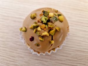 Bombó farcit de crema de festuc at El Vegan's in Sabadell