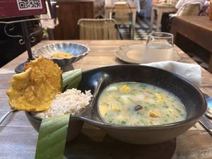 The vegan sancocho came with coconut rice and two fried plantains 😁  at Restaurante Candé in Cartagena