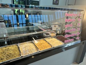 dessert  at Sun Mangsawirat Sun Baht - ศูนย์มังสวิรัติสูญบาท in Nakhon Pathom