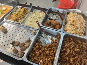 buffet  at Sun Mangsawirat Sun Baht - ศูนย์มังสวิรัติสูญบาท in Nakhon Pathom