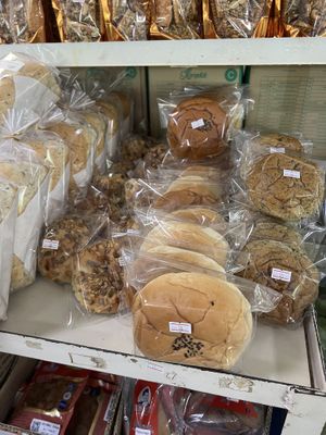 bread  at Sun Mangsawirat Sun Baht - ศูนย์มังสวิรัติสูญบาท in Nakhon Pathom