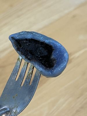 sesame ball  at Sun Mangsawirat Sun Baht - ศูนย์มังสวิรัติสูญบาท in Nakhon Pathom