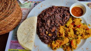 Vegan chili at Mexicà Cambrils in Cambrils