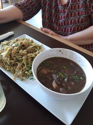Bourguignon ❤ at Bar Recyclart in Brussels