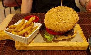  at Green & Burger in Sant Feliu De Guixols