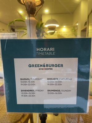 Timetable  at Green & Burger in Sant Feliu De Guixols