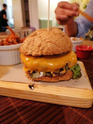Magic Burger (vegan) at Green & Burger in Sant Feliu De Guixols
