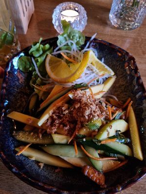 Mango Salad at Loy Vegan in Trier