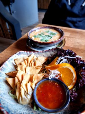 Dumplings and coconut soup at Loy Vegan in Trier