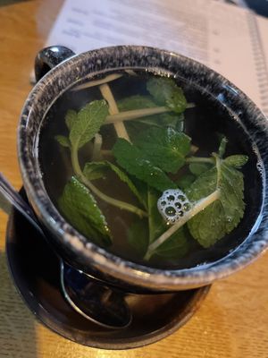 Tee #Veganuary at Loy Vegan in Trier