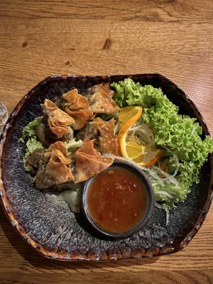 Gebratene Dumplings also Vorspeise  at Loy Vegan in Trier