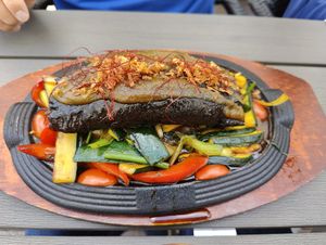 No 36 Vegetables with rice, vegetables, wasabi and nori. Amazing! at Loy Vegan in Trier