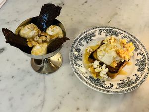 Snickers dessert & French toast (brioche)  at Faubourg Daimant in Paris