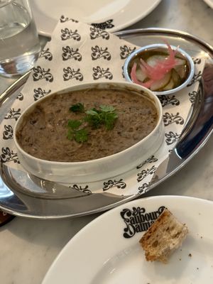   at Faubourg Daimant in Paris