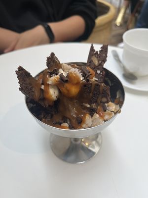Snicker dessert  at Faubourg Daimant in Paris