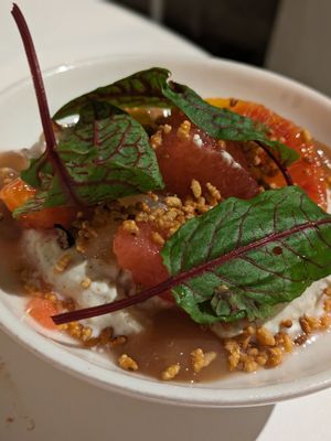 The grapefruit and citrus yogurt at Faubourg Daimant in Paris