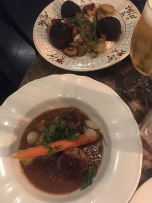 Bourguinon et croquettes topinambours mayonnaise   at Faubourg Daimant in Paris