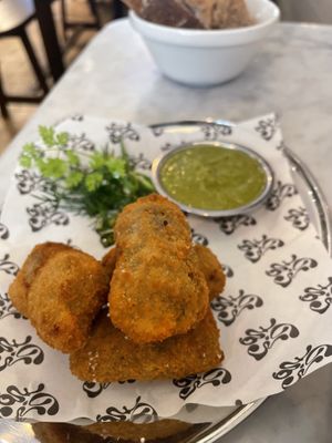 Croquettes Cochonnes  at Faubourg Daimant in Paris