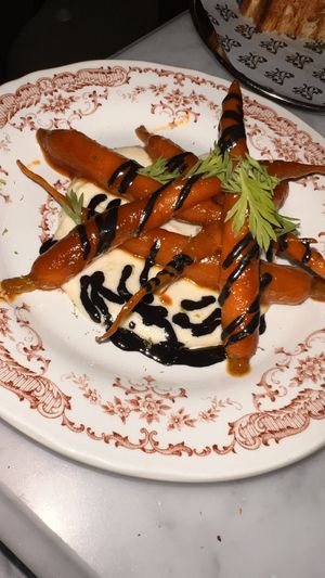 Glazed baby carrots   at Faubourg Daimant in Paris