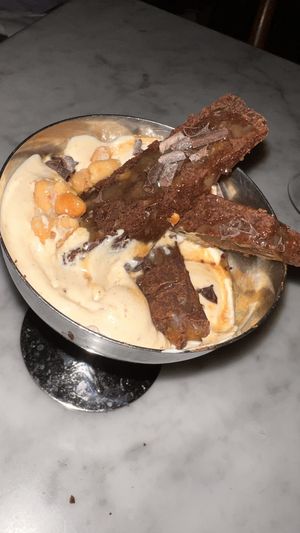 Snickers thingy  at Faubourg Daimant in Paris