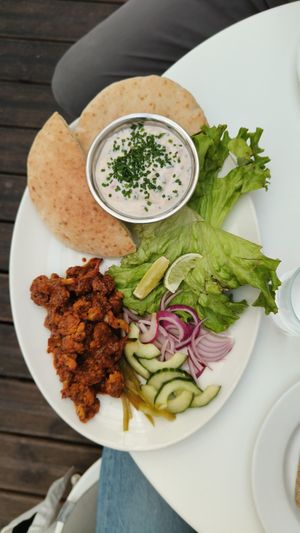  at Faubourg Daimant in Paris