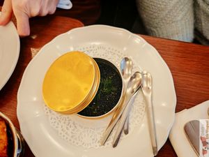  at Faubourg Daimant in Paris