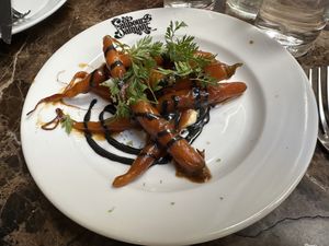   at Faubourg Daimant in Paris