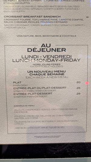  at Faubourg Daimant in Paris