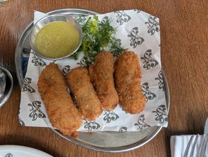Piggie croquettes at Faubourg Daimant in Paris