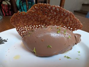 Chocolate ganache at Faubourg Daimant in Paris