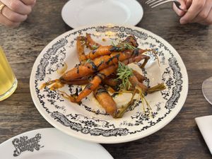 Carrots   at Faubourg Daimant in Paris