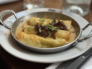   at Faubourg Daimant in Paris