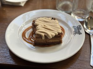   at Faubourg Daimant in Paris