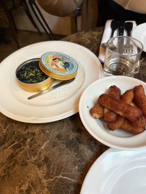   at Faubourg Daimant in Paris