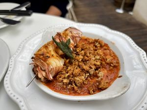   at Faubourg Daimant in Paris