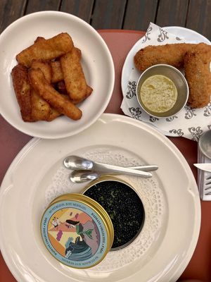   at Faubourg Daimant in Paris