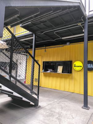 Counter where they take your order at Oiga in Lima