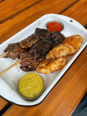 “Solita me jaraneo” combo - 42 soles  at Oiga in Lima