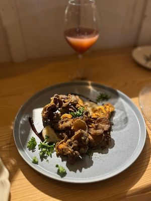 Fried Japanese Maitake mushroom  at Mer in Tokyo