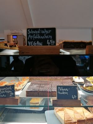 Der Schwedische Apfelkuchen war lecker! at Gartencafé Wiligrad in Luebstorf