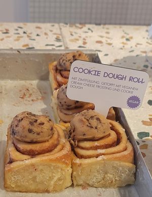 Vegan cookie dough roll at Cinnamood Bonn in Bonn