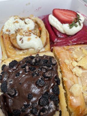 Vegane Zimtschnecken: Carrot Cake, Red Velvet, Oreo und Bueno 🩷  at Cinnamood Bonn in Bonn