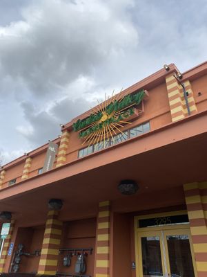 Just realized, they’re inside a shared Market Placee   at Castro Valley Natural Grocery in Castro Valley