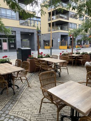 Outside   at Eetcafé de Baron in Utrecht