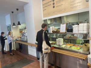 Pay by Cweight   at Country Life - Restaurace Dejvice in Prague