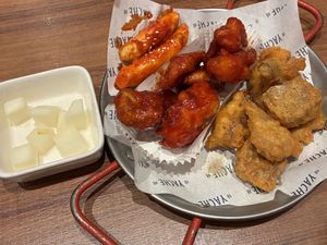  KFC: Korean spicy sauce and original (salt & pepper) at Yache in Taipei