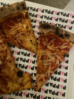 pizza at Pappa Pizza in Copenhagen