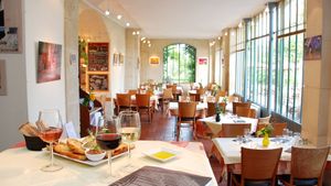 inside at Auberge du Cèdre in Lauret